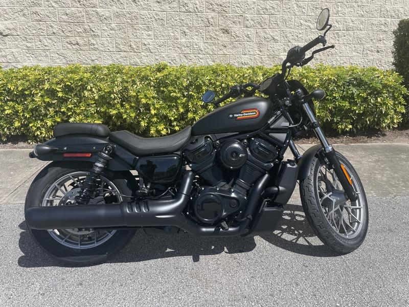 2025 Harley-Davidson Nightster Special